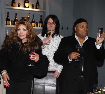 La Toya Jackson ZAGRA W CIACHO 2?!