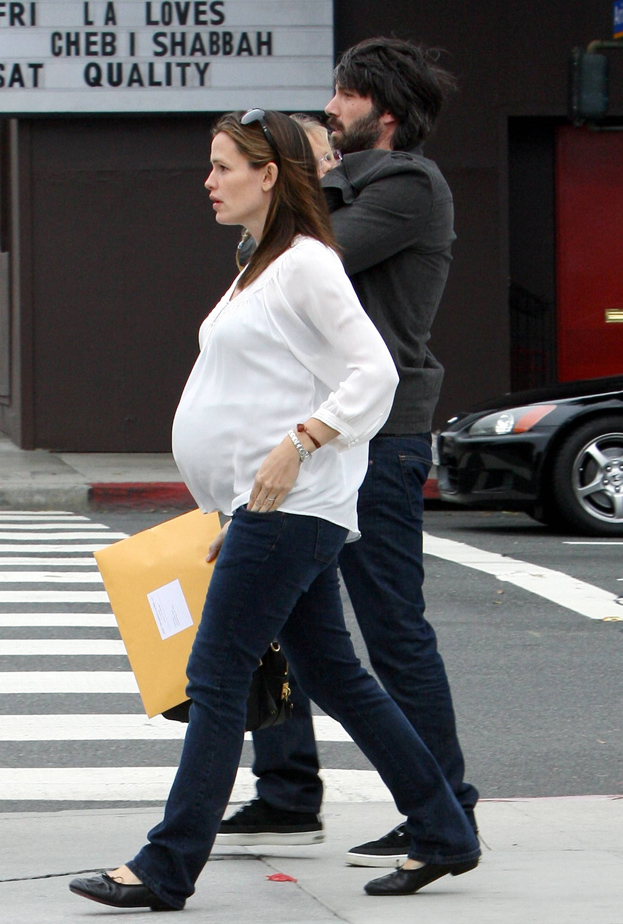 Jennifer Garner w 6. MIESIĄCU! (FOTO)