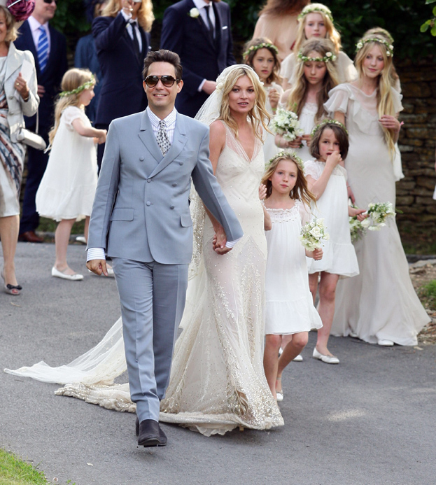 Brytyjczycy wolą siostry Middleton od Kate Moss!
